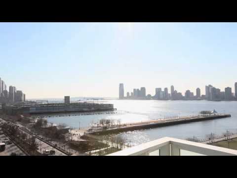 Let the Outside In with this Perry Street Property