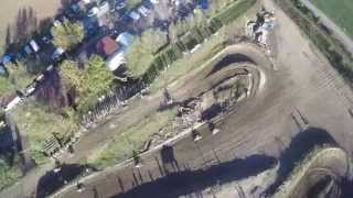 preview picture of video 'Un samedi chez les Meyrinos, Motocross vu par un mini-drone'
