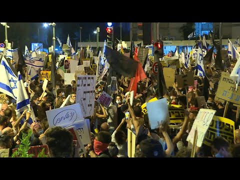 Israeli police clash with protesters as thousands rally against Netanyahu | AFP