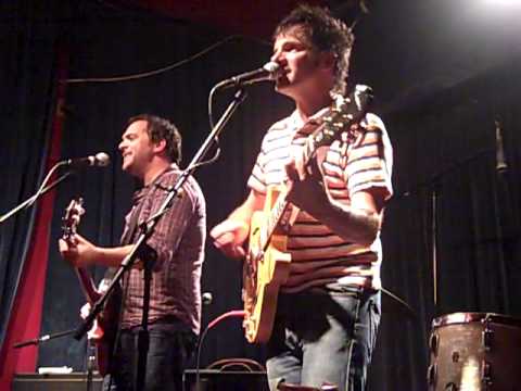 Mike Viola (& Adam Schlesinger) - That Thing You Do