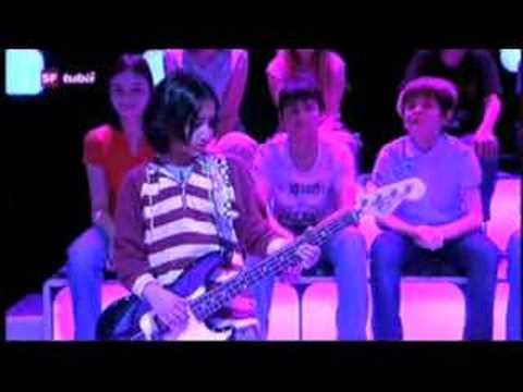 11 year old Sharon Renold Performing on TV