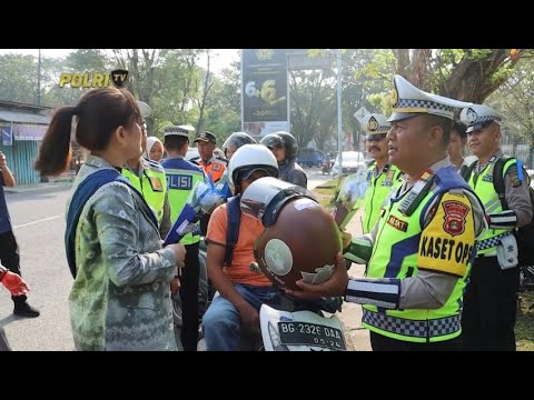 OPERASI PATUH MUSI 2024, SAT LANTAS DAN JASA RAHARJA LAHAT BAGI BAGI HELM