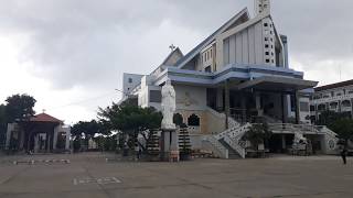 preview picture of video 'Linh mục Trương Bửu Diệp - Giáo đường Công giáo Tắc Sậy - từ quốc lộ 1a vào cổng'