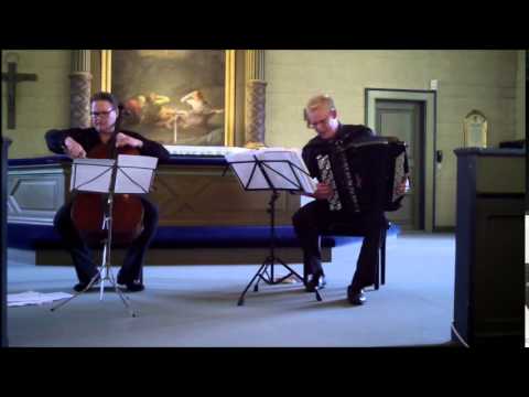 Bach: Concerto d minor after Vivaldi BWV 596, largo espiccato