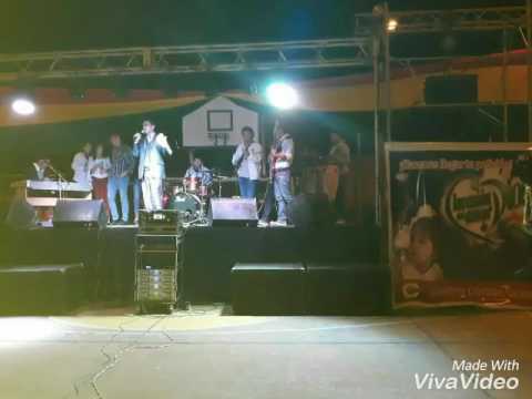 Jesucristo pasión de multitudes"" adore ""