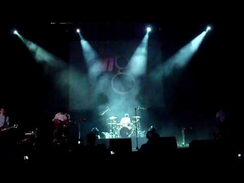Ungu Live In Singapore 2010 (Intro)