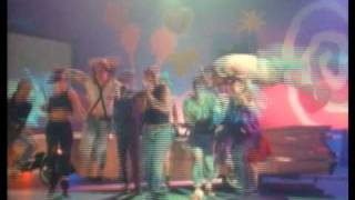 Debbie Gibson - Shake Your Love (Paula Abdul Choreography) (HQ)