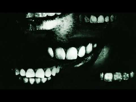Videoclip de Drone:Nodrone (Daniel Avery Remix) — The Cure