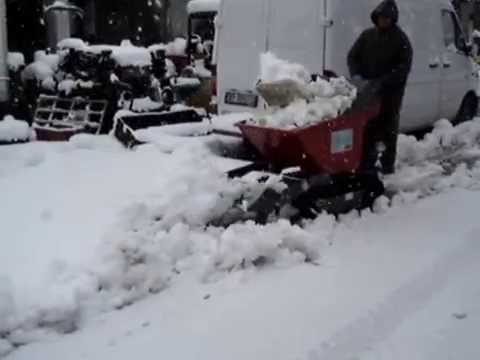 MOTOCARRIOLA CINGOLATA GIOR 600 KG HONDA - AUTOCARICANTE NEVE - da Giordano Cairo