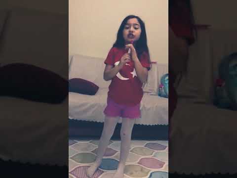 İstiklal marşı 😊😊😊 idilsu