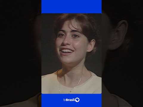 Fernanda Torres partilha reflexões sobre a convivência com seus pais em 1986