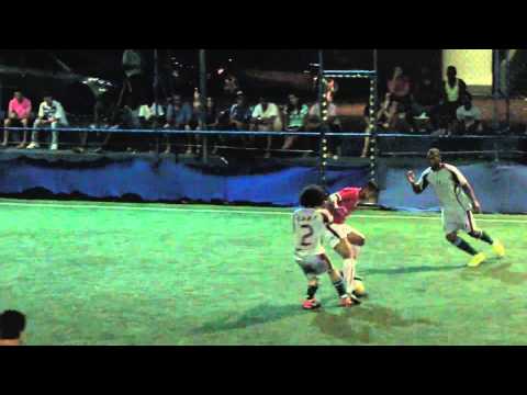 Gol Walace contra o Barra da  Tijuca