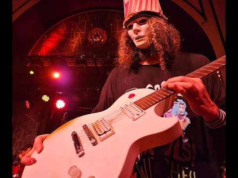 Buckethead leans into a Heavy Groove "Fogray" Pike #291 - (2024) Roanoke, Va