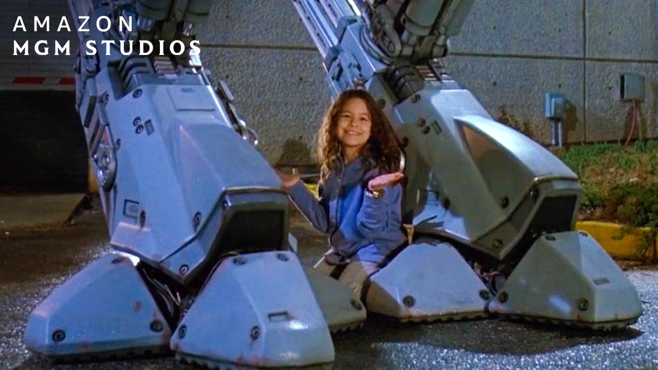 Nikko Hacks An Enforcement Droid