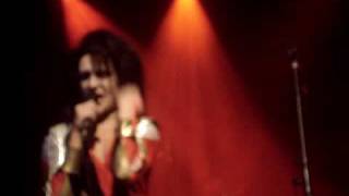 Siouxsie - It's about to happen