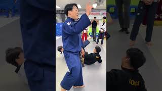 Download lagu Denny Cuts Korean Taekwondo Athlete mp3