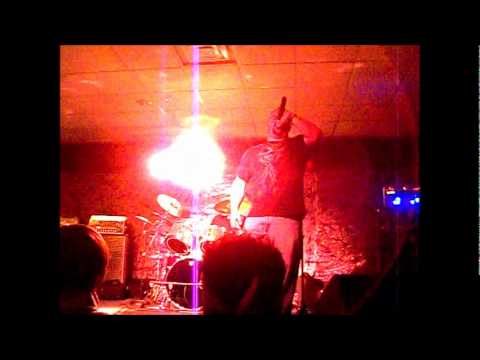 Rite as Reign Live Club Texas, Between the lines, Oct 7th 2011.wmv
