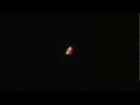 Italian Fireworks Demo - Catapano - 100MM Farfalla shell