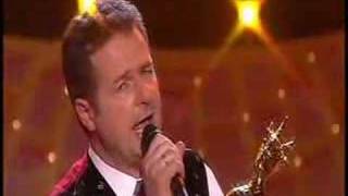 Kastelruther Spatzen - Hinter jedem Regenbogen 2006