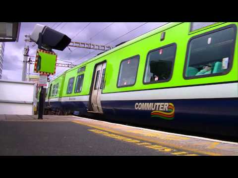 Irish Rail DMU number 29426 - Tara Street, Northbound