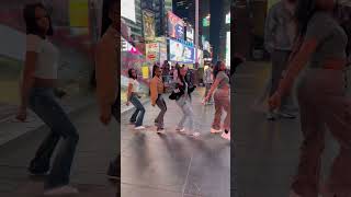 Download lagu FAVOURITE GIRL 💕 ( SUBSCRIBE @sha.daviaa FOR MORE 🦋) TIKTOK/ IG - sha.davia mp3