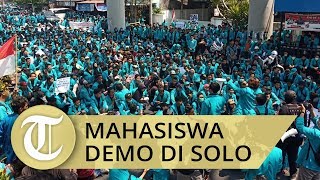 Demo Mahasiswa di Solo Mulai Padati Stadion Manahan