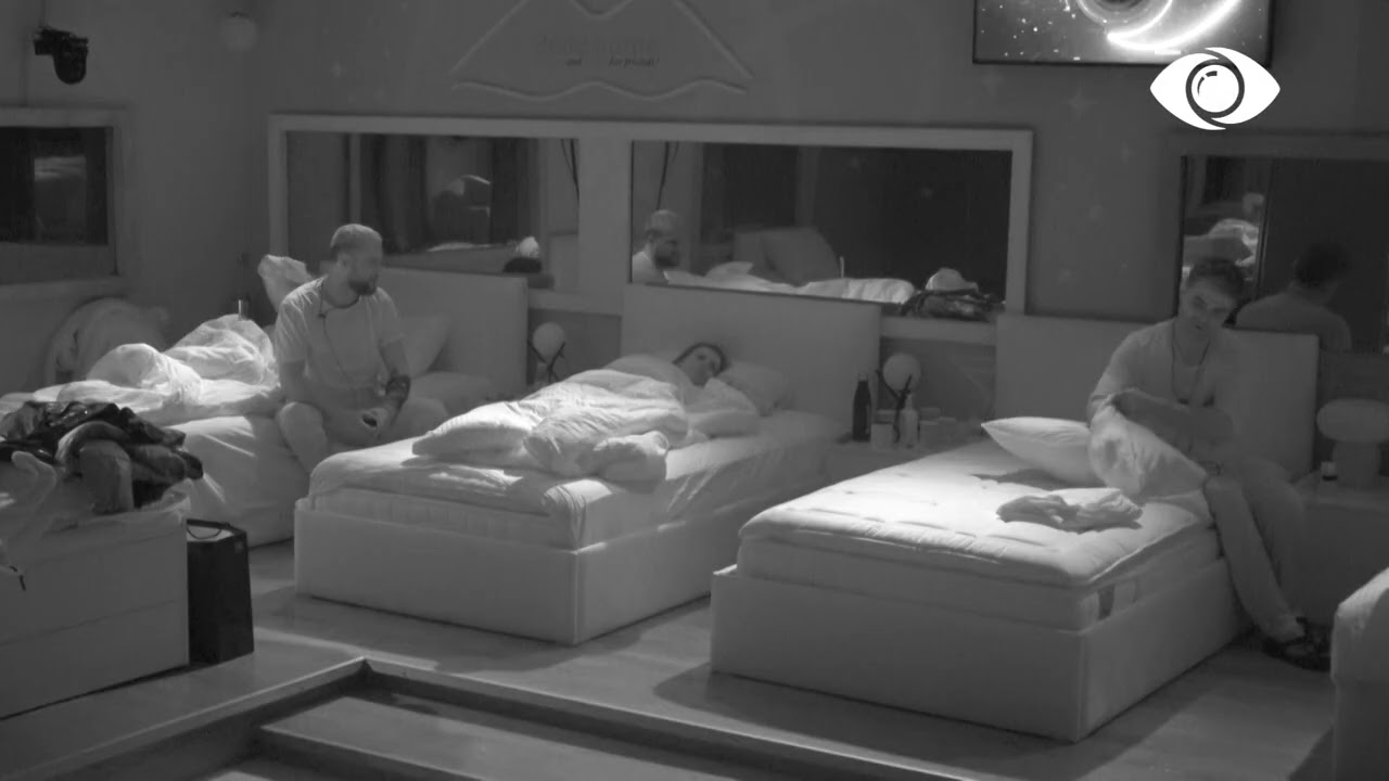 Kush i hodhi miell në krevat?/ Maestro kërkon 'fajtorin'