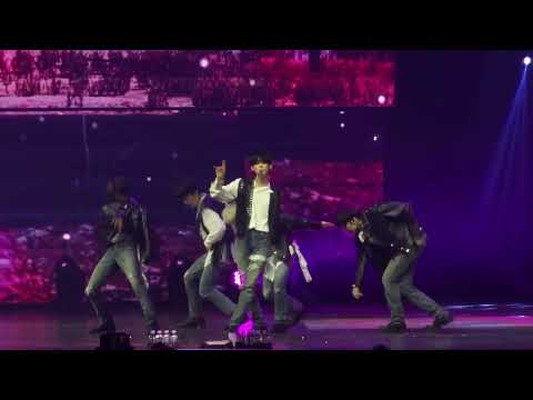 230610 위버스콘 투모로우바이투게더 [Tinnitus (돌멩이가 되고싶어)] Weverse Con TXT