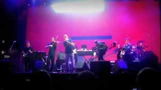 Bajofondo - Hoy (Con Juan Subira)