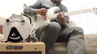 Video thumbnail for Fender Supreme Limited Stratocaster & Dunlop Limited Fuzz Face MOR50-F1 by L Desperay