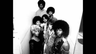 sly &amp; the family stone - (you cought me) smilin`.wmv