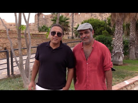 Negri and Paquete, “La Barbería del Sur,” return to Melilla together.