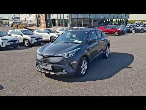 Toyota C-HR 1.2T LUNA PETROL MANUAL LOW KMS - Image 2