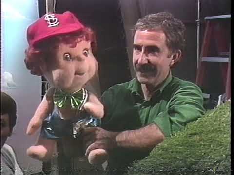 Thumbnail for Behind the Scenes of "The Hugga Bunch" (1985) (HQ)