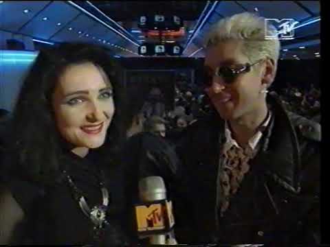 Siouxsie   1990 09 28   Interview @ MTV News at Night