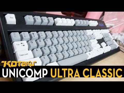 Typing On The Unicomp Ultra Classic