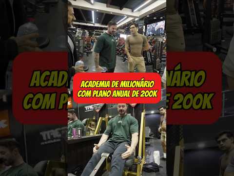 Cariani treinou numa academia de milionário em Dubai