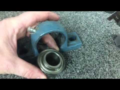 Pillow block assembly