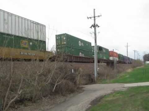 Eastbound Union Pacific container train at Ames, Iowa