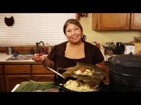 How to Make Roasted Peppers and Corn Tamales