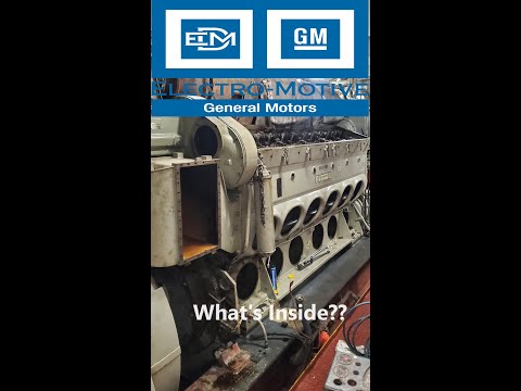 What's Inside A Massive 2-Stroke EMD Diesel Engine?