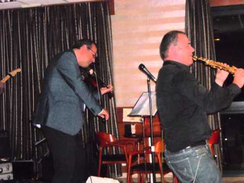 Pablo Estellés en Laias - Feel (Robbie Williams)