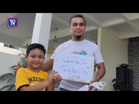 Budak Kangkung' beli kek, hadiah untuk Cikgu Zamree