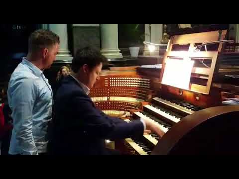 download lagu mp3 mp4 Joost Van Belzen, download lagu Joost Van Belzen gratis, unduh video klip Joost Van Belzen