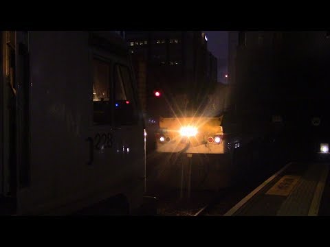 IE 201 Class loco 227 Rescues failed 228 at Belfast Central 23/12/17