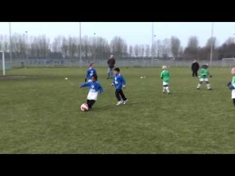 Buitenboys mini's teams Groen tegen Cobalt Blauw video 1