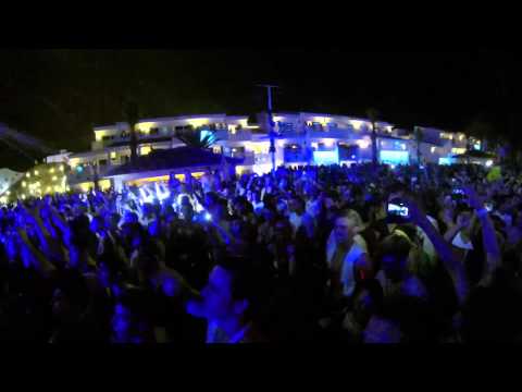 Avicii Ushwaia August 2013 : Jay Z - Holy Grail