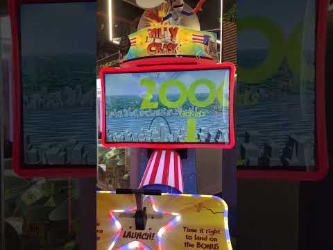Lost 2000 tickets in willy crash jackpot arcade game !!!!! #shorts