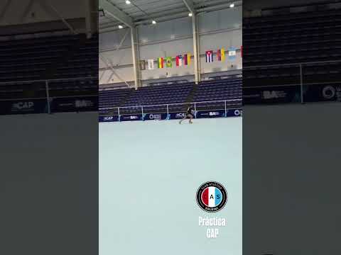 Francesca Ciurluini en su debut internacional en CAP ⛸️❤️🤍💙🖤
