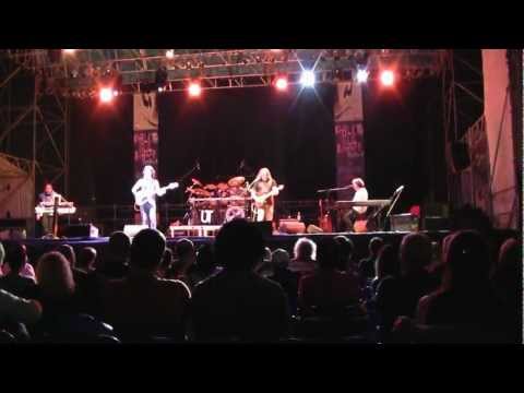 UT NEW TROLLS  " I CAVALIERI DEL LAGO DELL'ONTARIO" ARENA DEL MARE GENOVA